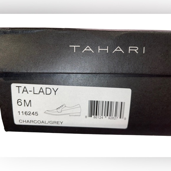 Tahari - patent leather and fabric Loafer - size 6M - NWT - Picture 3 of 7